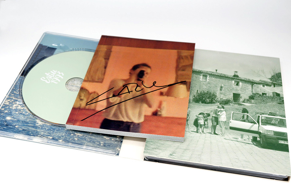 Fotograf&iacute;as de El Tr&iacute;ptico de la Memoria por Carla Sim&oacute;n en Blu-ray 10