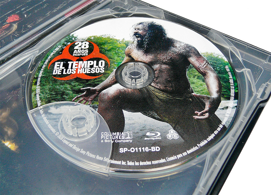 Fotograf&iacute;as del Steelbook de 28 A&ntilde;os Despu&eacute;s: El Templo de los Huesos en UHD 4K y Blu-ray 13