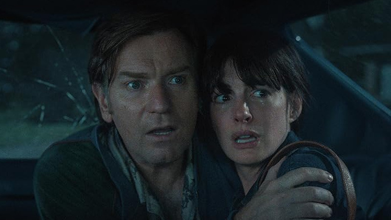 Tráiler completo de El Final de Oak Street, con Anne Hathaway y Ewan McGregor