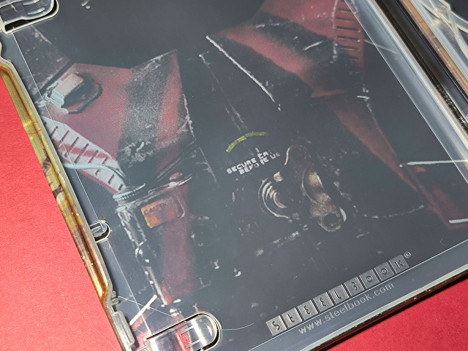 Fotograf&iacute;as del Steelbook de Al Filo del Ma&ntilde;ana en UHD 4K y Blu-ray 10