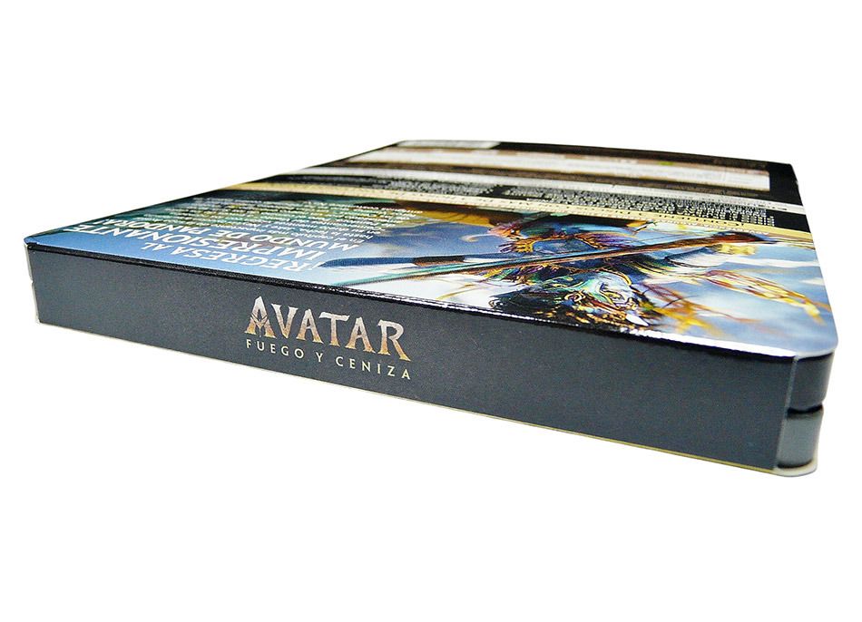 Fotograf&iacute;as del Steelbook de Avatar: Fuego y Ceniza en UHD 4K y Blu-ray 4