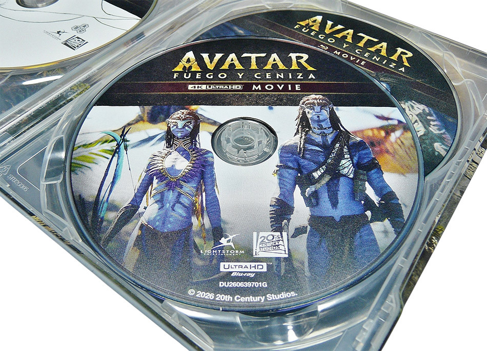Fotograf&iacute;as del Steelbook de Avatar: Fuego y Ceniza en UHD 4K y Blu-ray 12