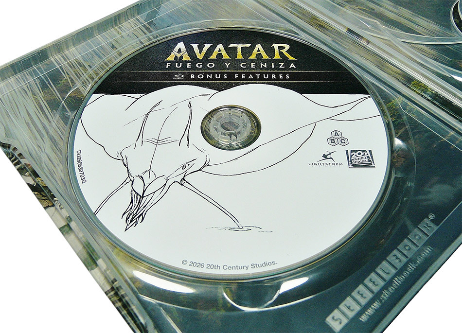 Fotograf&iacute;as del Steelbook de Avatar: Fuego y Ceniza en UHD 4K y Blu-ray 15