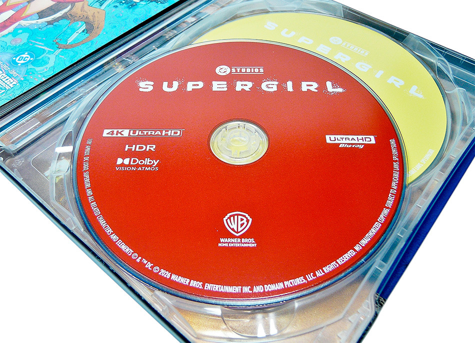 Fotografías del Steelbook de Supergirl en UHD 4K y Blu-ray 12