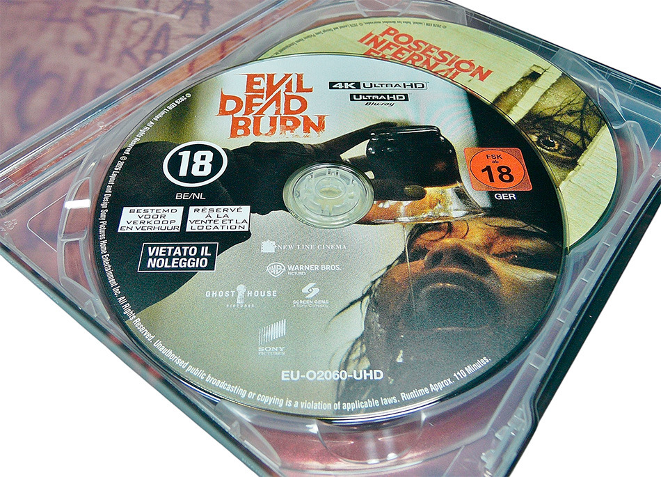 Fotografías del Steelbook de Posesión Infernal: En Llamas en UHD 4K y Blu-ray 11