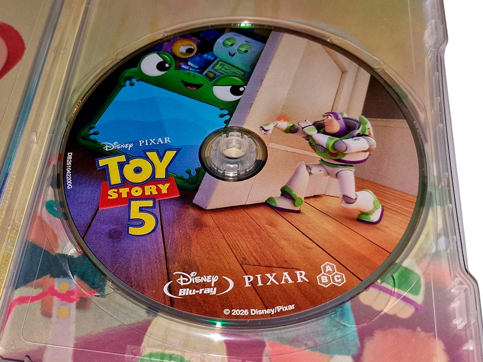 Fotografías del Steelbook de Toy Story 5 en Blu-ray 11