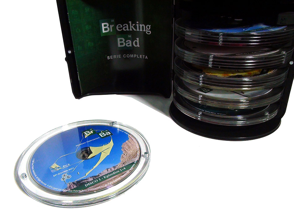 Fotografías del Barril de Breaking Bad con la serie completa en Blu-ray