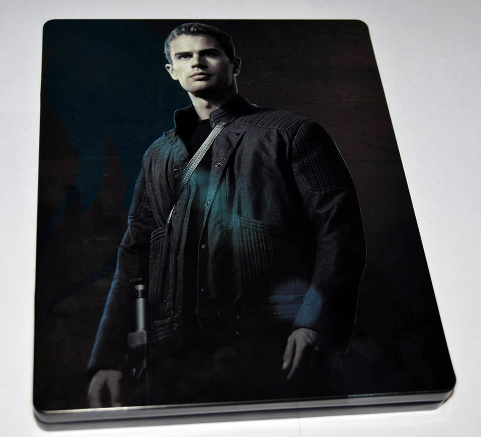 Fotografías del Steelbook de Divergente (UK) 11