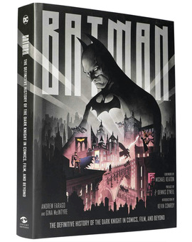 Libro en inglés "Batman. The Definitive History of the Dark Knight in Comics, Films and Beyond"