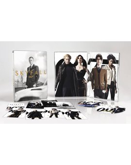 Skyfall en Steelbook con postales