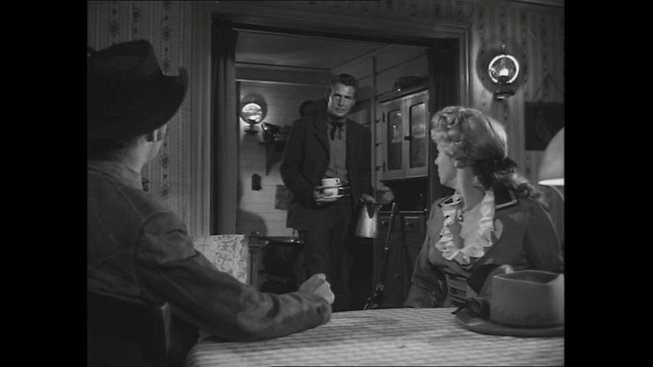 captura de imagen de Winchester 73 Blu-ray - 15