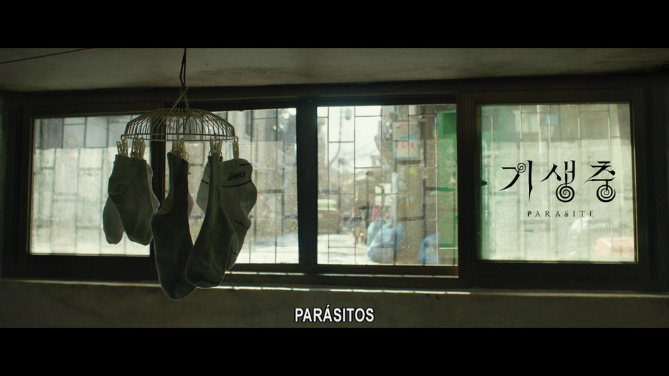 captura de imagen de Parásitos Blu-ray - 1