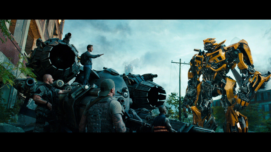 captura de imagen de Transformers 3: El Lado Oscuro de la Luna Blu-ray - 14