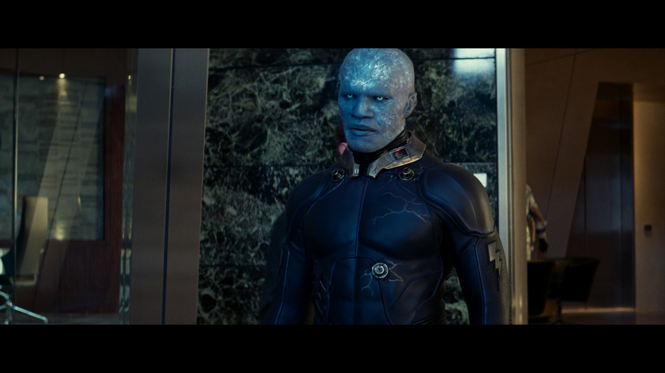 captura de imagen de The Amazing Spider-Man 2: El Poder de Electro - Edición Coleccionista Blu-ray - 15