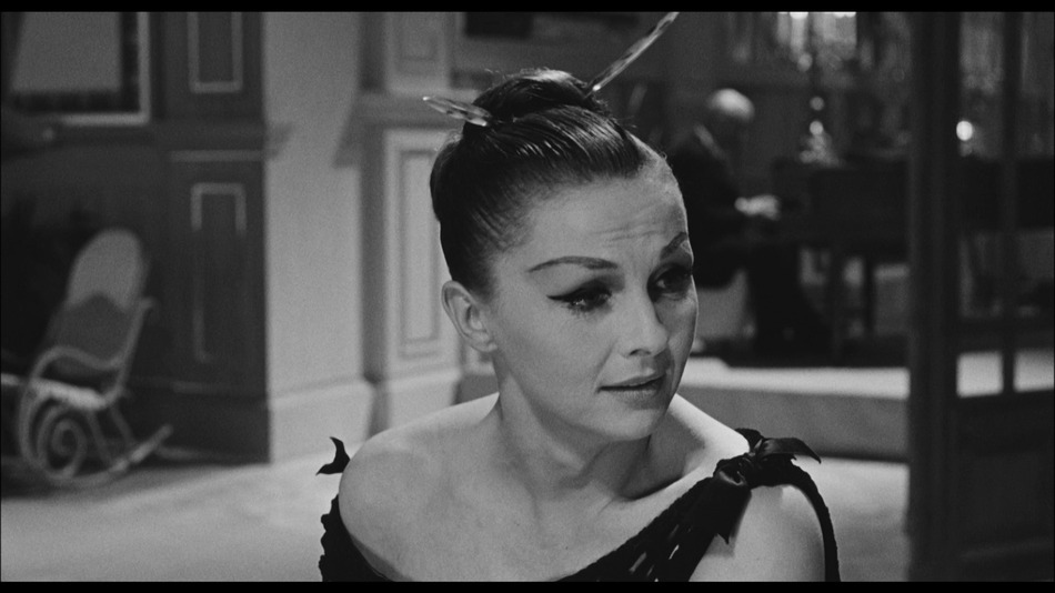 captura de imagen de Fellini 8 1/2 Blu-ray - 18