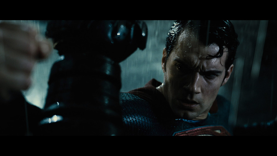 captura de imagen de Batman v Superman: El Amanecer de la Justicia Blu-ray - 15