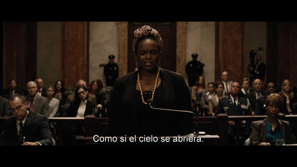 captura de imagen de Batman v Superman: El Amanecer de la Justicia - Edición Libro Blu-ray - 2