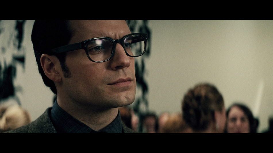captura de imagen de Batman v Superman: El Amanecer de la Justicia - Edición Libro Blu-ray - 6