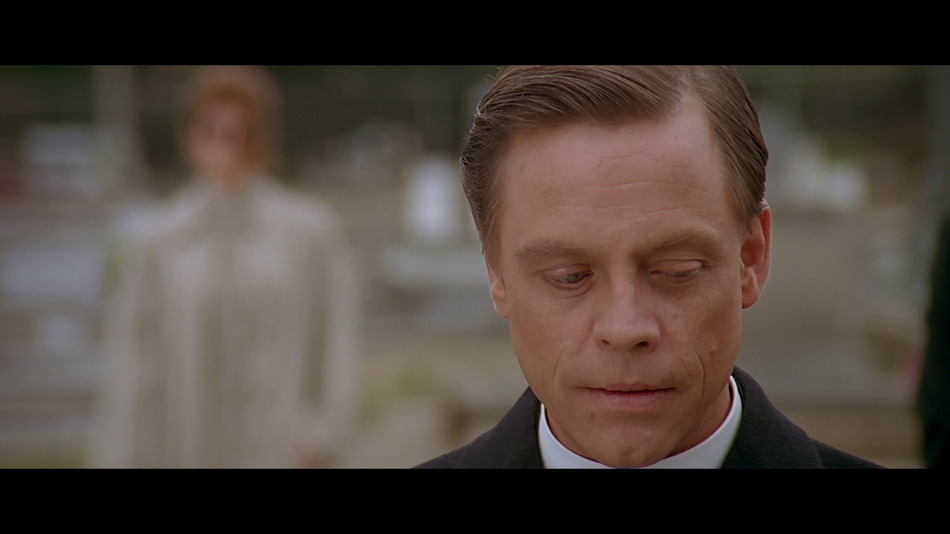 captura de imagen de El Pueblo de los Malditos Blu-ray - 6