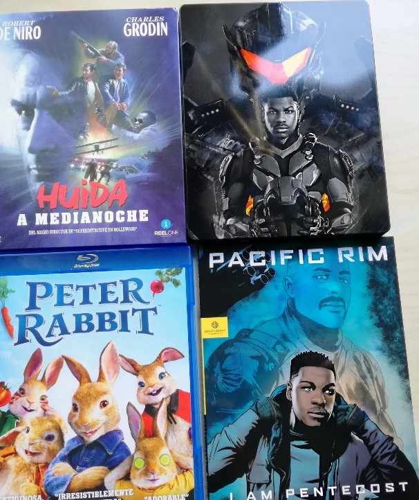 3x2 Fnac. Por fin he podido pasarme por la tienda a coger Huida a medianoche