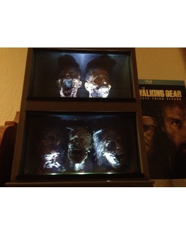 TWD3 Zombie's heads tank (2)
