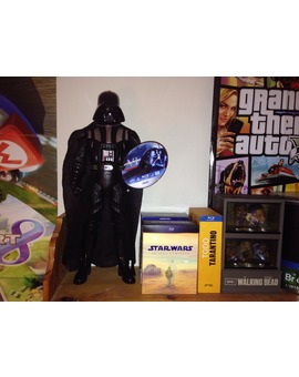 Figura Darth Vader de medio metro