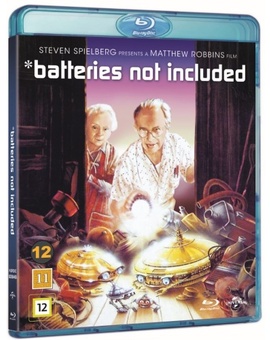 "Nuestros maravillosos aliados" (*batteries not Included) anunciada en Suecia con español.