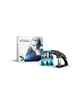 Amazon.it anuncia en exclusiva: "Star Trek: Into Darkness (Edizione Speciale con Phaser - Collector's Edition)" para el 4 de diciembre.