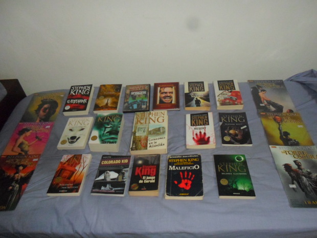 Mi coleccion de ''el maestro del terror'' STEPHEN KING