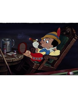 Disney prohibira mostrar personajes fumando