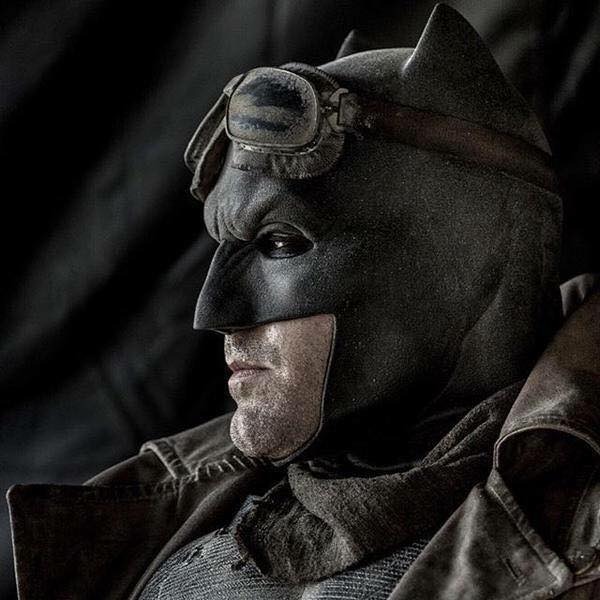 Fotaca de Batfleck por Clay Enos