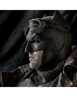 Fotaca de Batfleck por Clay Enos