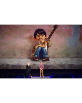 Coco (Pixar 2017)     -       Sera mejor que Book of Life?
