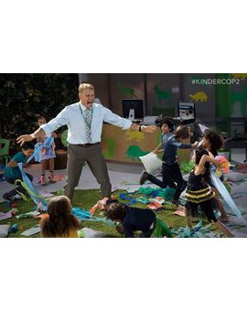 Ver para Creer: Poli de Guarderia 2 con... Dolph Lundgren?
