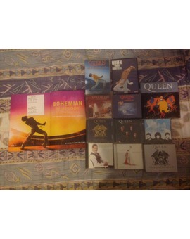 Queen para mi la mejor banda de la historia. Aquí mi pequeñísima coleccion. Gran película.
