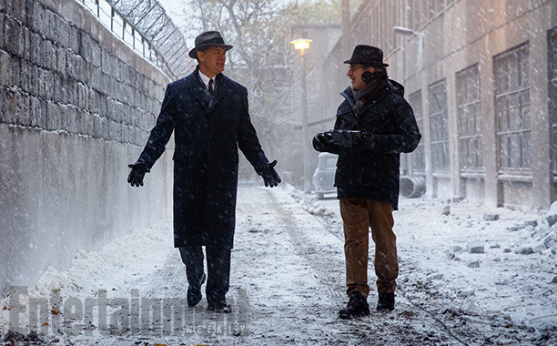 Primera still oficial del nuevo proyecto de Tom Hanks y Steven Spielberg 