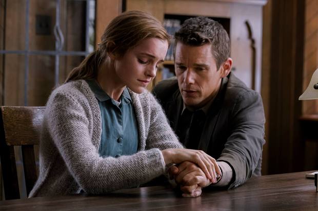 Primera imagen de Emma Watson y Ethan Hawke en Regresión, lo nuevo de Amenábar