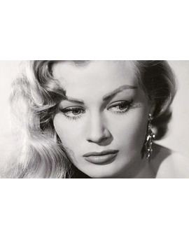 Ha fallecido Anita Ekberg, la Musa de Fellini y su Dolce Vita