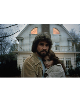 | Recomendación | - "Terror en Amityville".