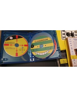 Duda con la A4 de Assassination Classroom