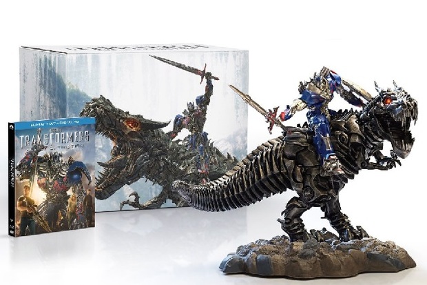 Transformers: Age of Extinction Limited Edition Gift Set with Grimlock and Optimus Collectible Statue [Blu-ray]