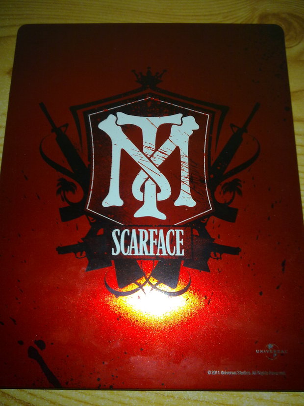 Contra caratula del Steelbook de Scarface