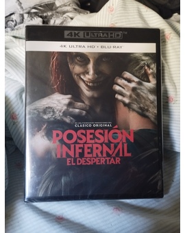 Apoyando el formato físico de mi país.