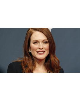 Julianne Moore en conversaciones para hacer de villana en la secuela de Kingsman: Agente Secreto