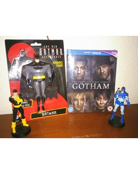 Gotham y algo más 