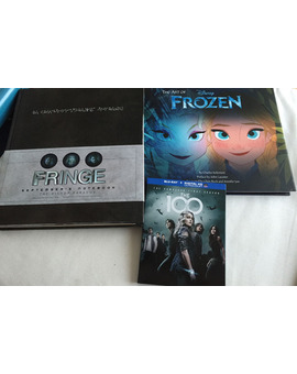 Los 100, Fringe y Art of...