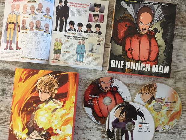 "One Punch Man, Temporada 1". Ganazas de verla! :D