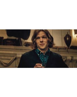 Jesse Einsenberg no cree que 'Batman v Superman' sea una caricatura