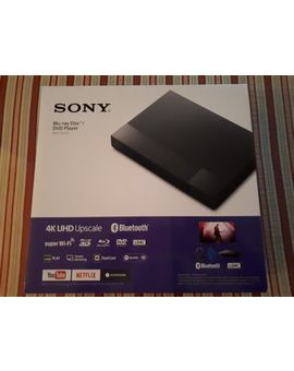 Señores mi lector bluray ha muerto...por eso un nuevo cacharro llega a casa!!