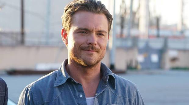 Clayne Crawford, protagonista de la serie ‘Arma letal’, despedido por mal comportamiento